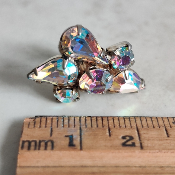 Sherman Single Earring - Picture 2 of 6